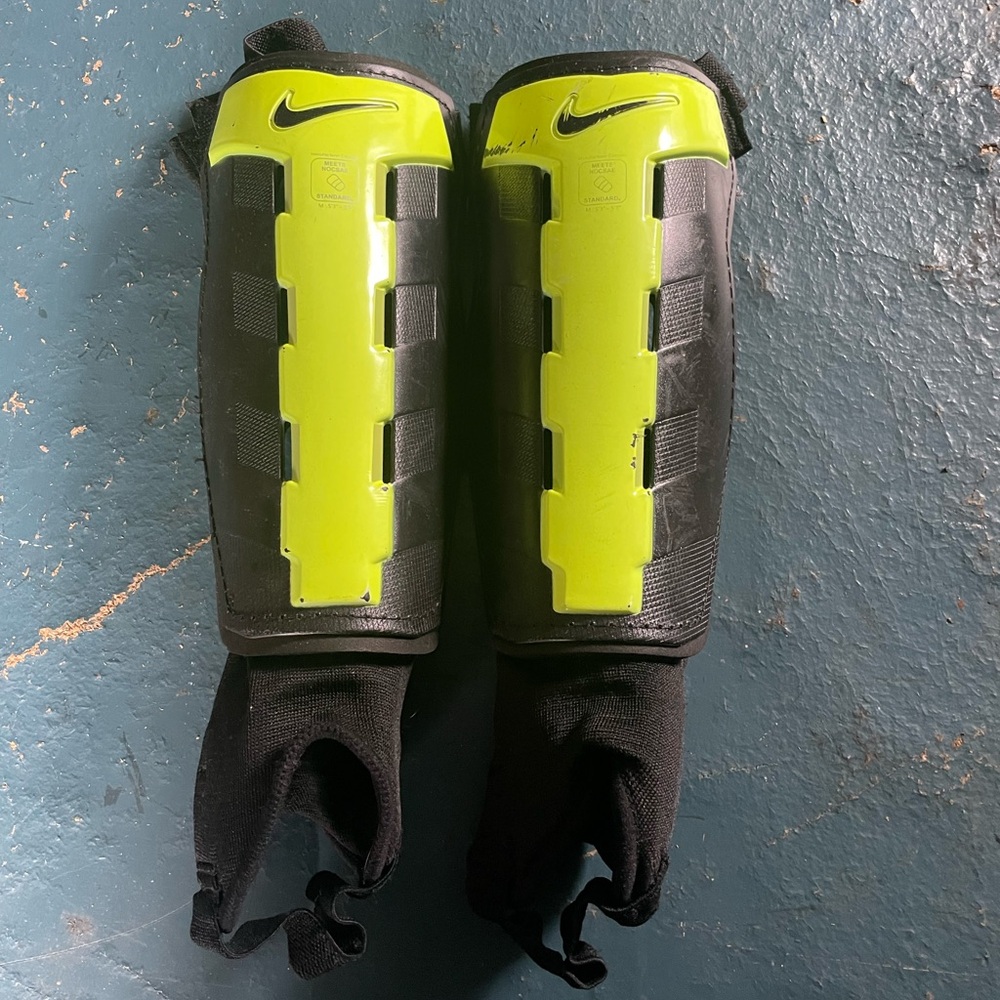 Under Armour Black Sports Footwear